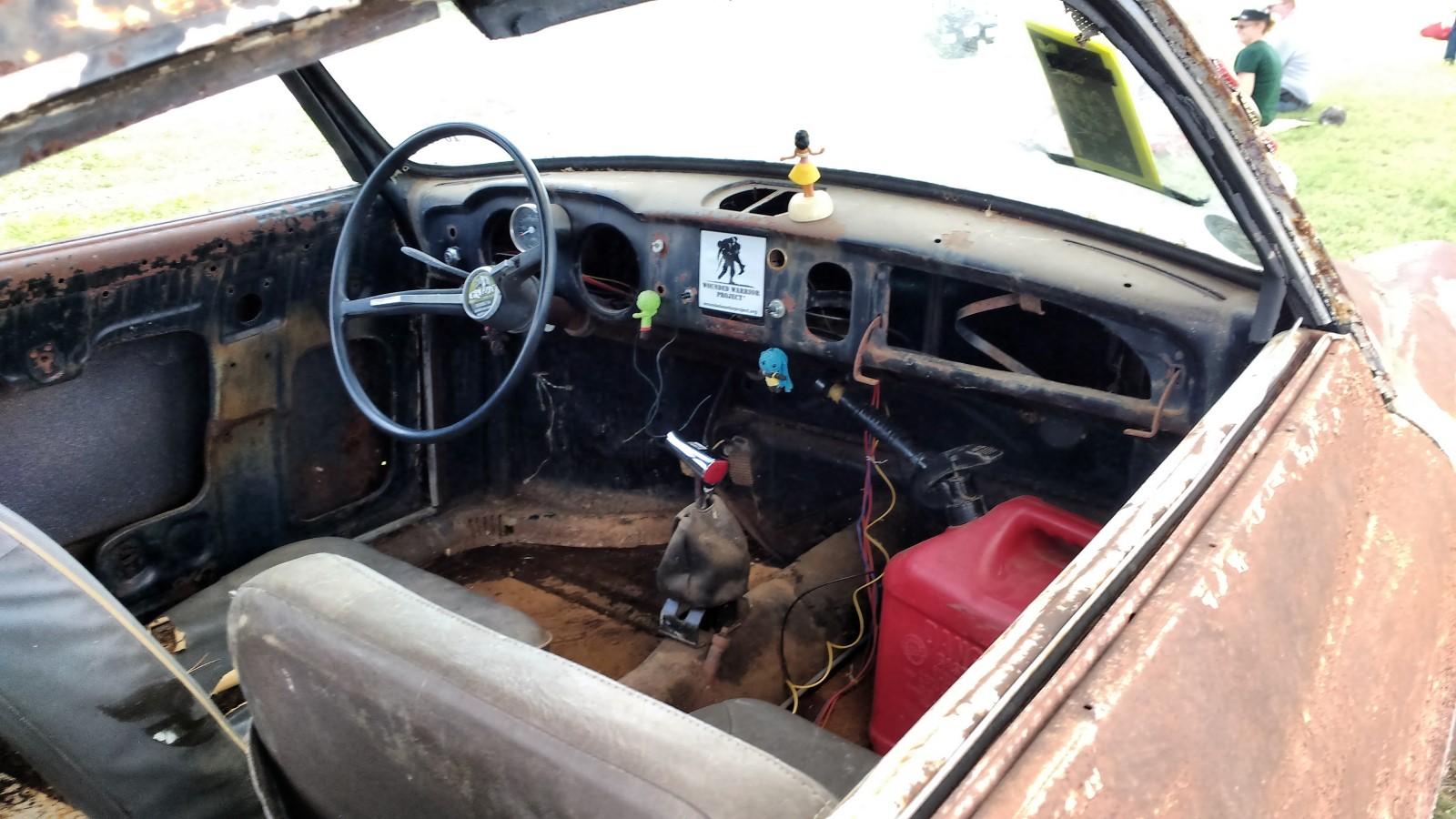 Image may have been reduced in size. Click image to view fullscreen.