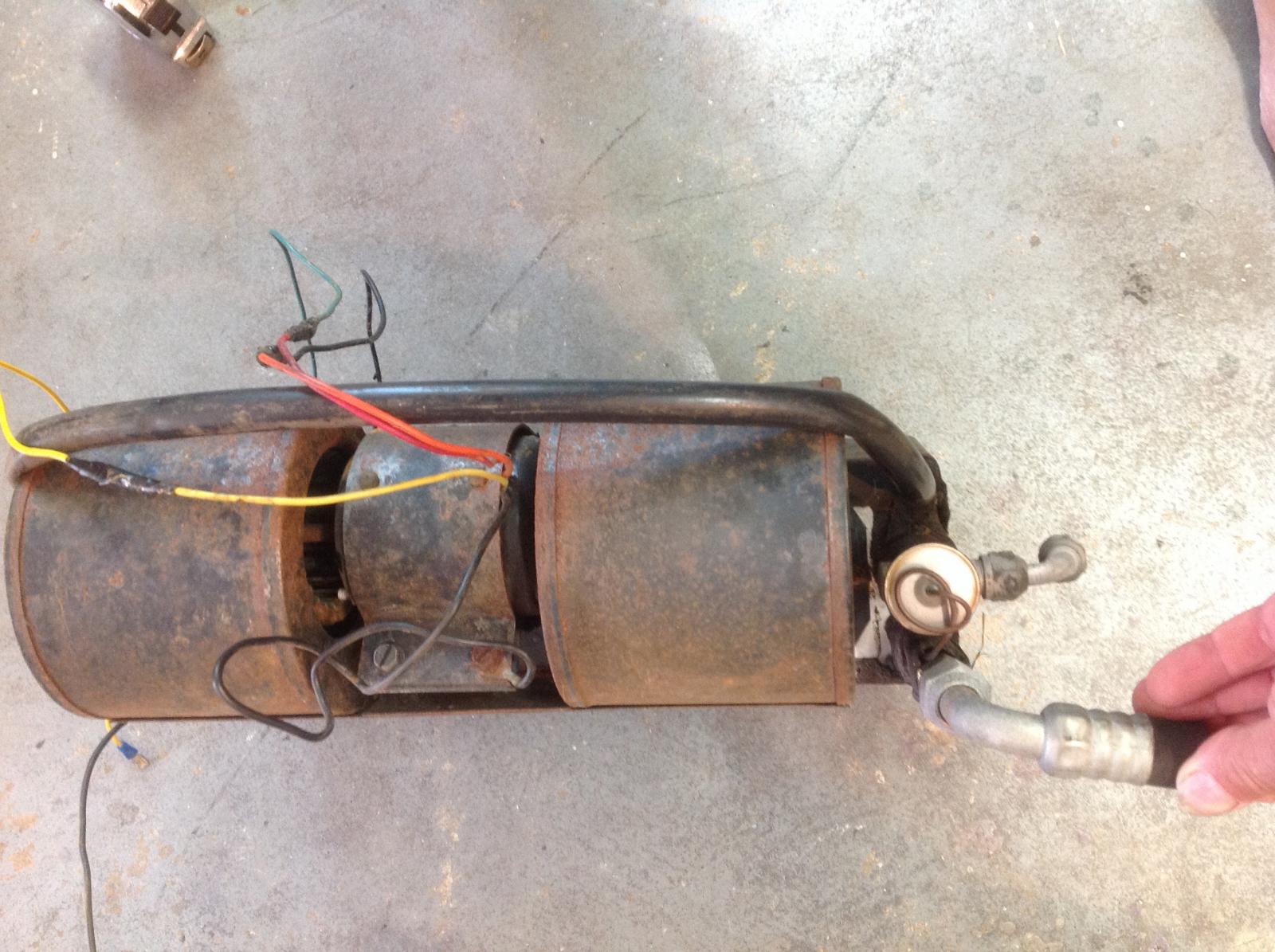 Image may have been reduced in size. Click image to view fullscreen.