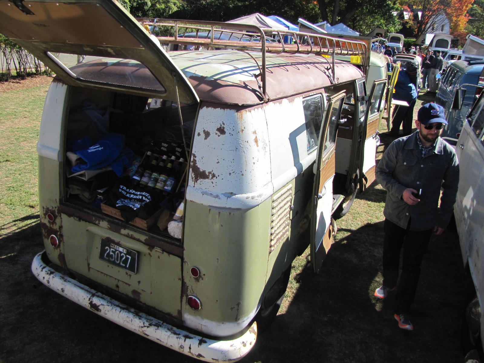 Image may have been reduced in size. Click image to view fullscreen.