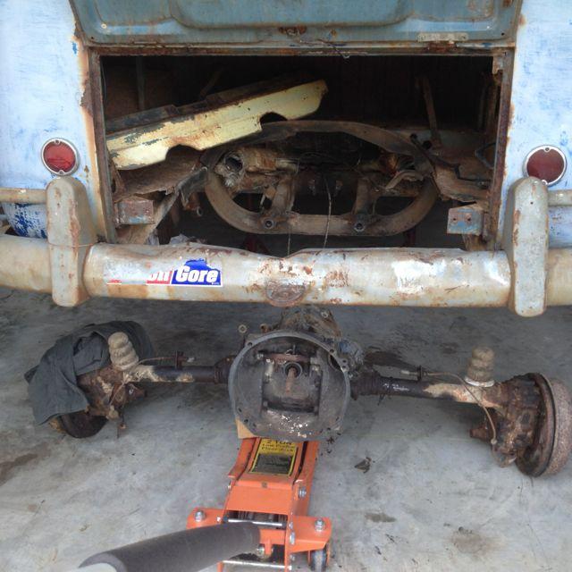 Image may have been reduced in size. Click image to view fullscreen.