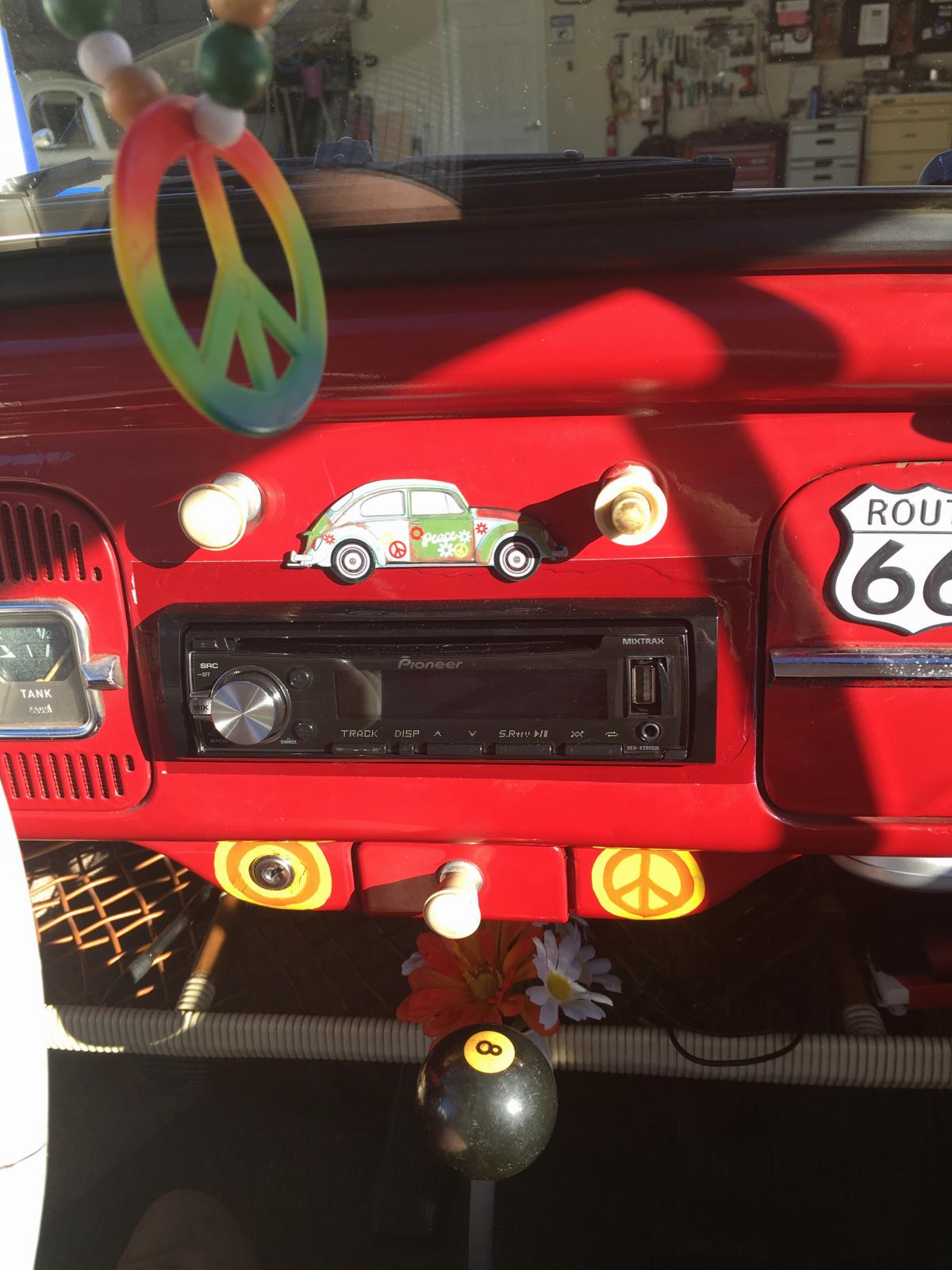 retrosound kick panels on Thesamba Com Beetle Late Model Super 1968 Up View Topic I Want To Add A Sound System