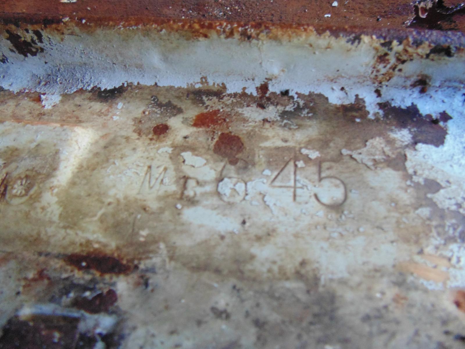 Image may have been reduced in size. Click image to view fullscreen.