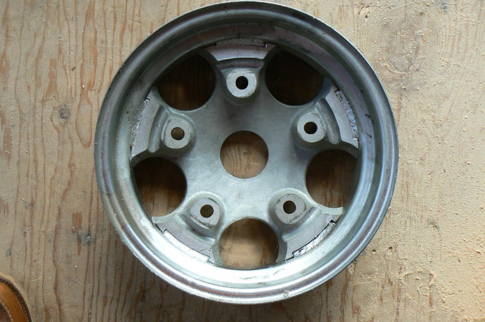 Image may have been reduced in size. Click image to view fullscreen.