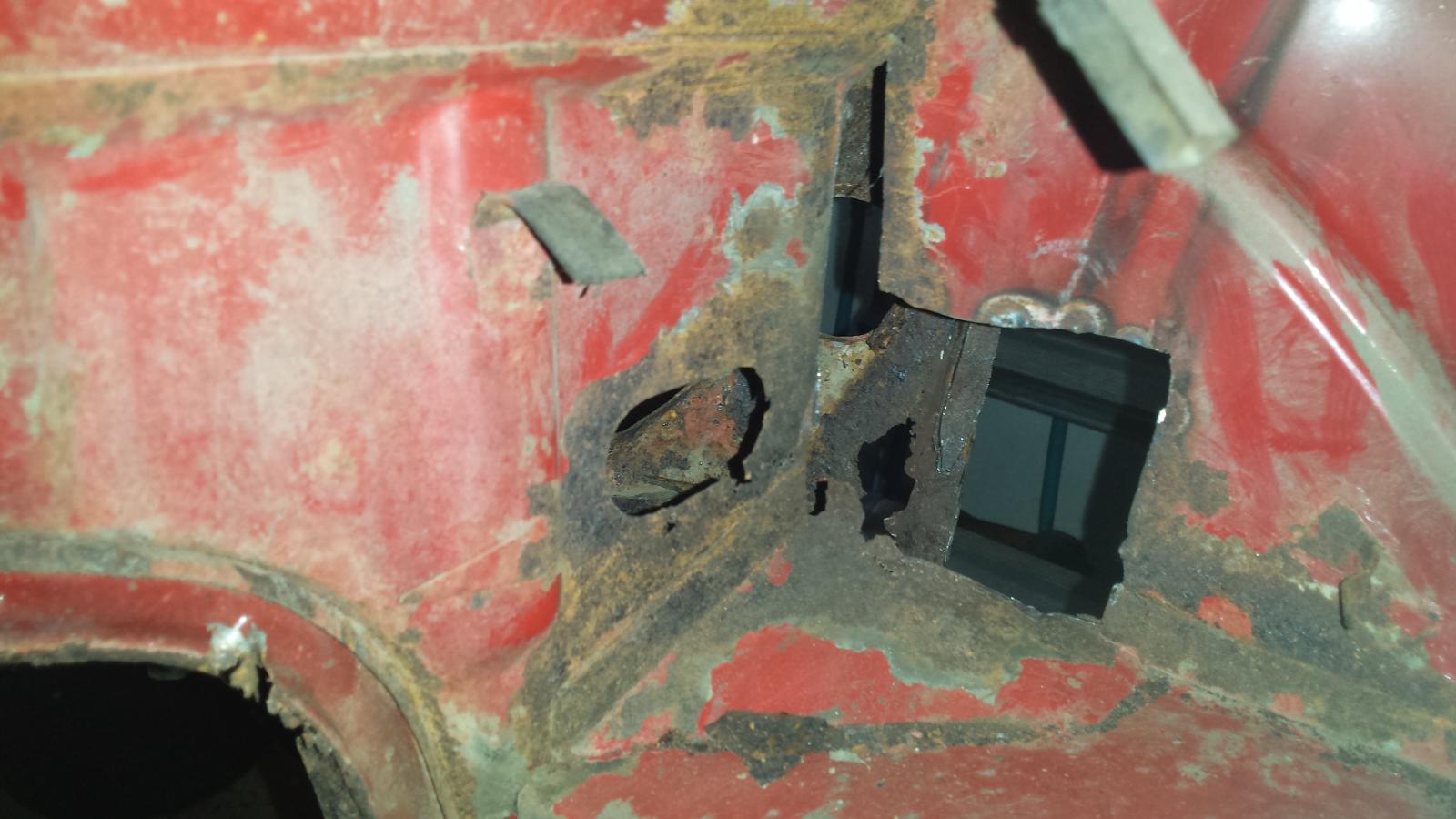 Image may have been reduced in size. Click image to view fullscreen.