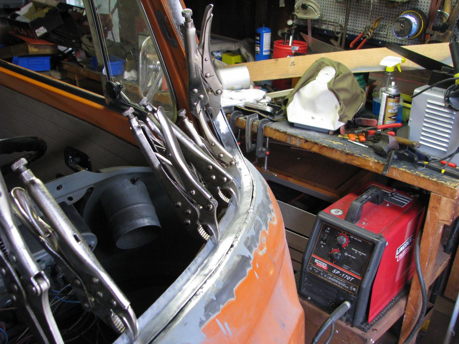 Thesamba Com Bay Window Bus View Topic Windshield Rust Repair Question Thesamba Com Bay Window Bus View Topic Windshield Rust Repair Question