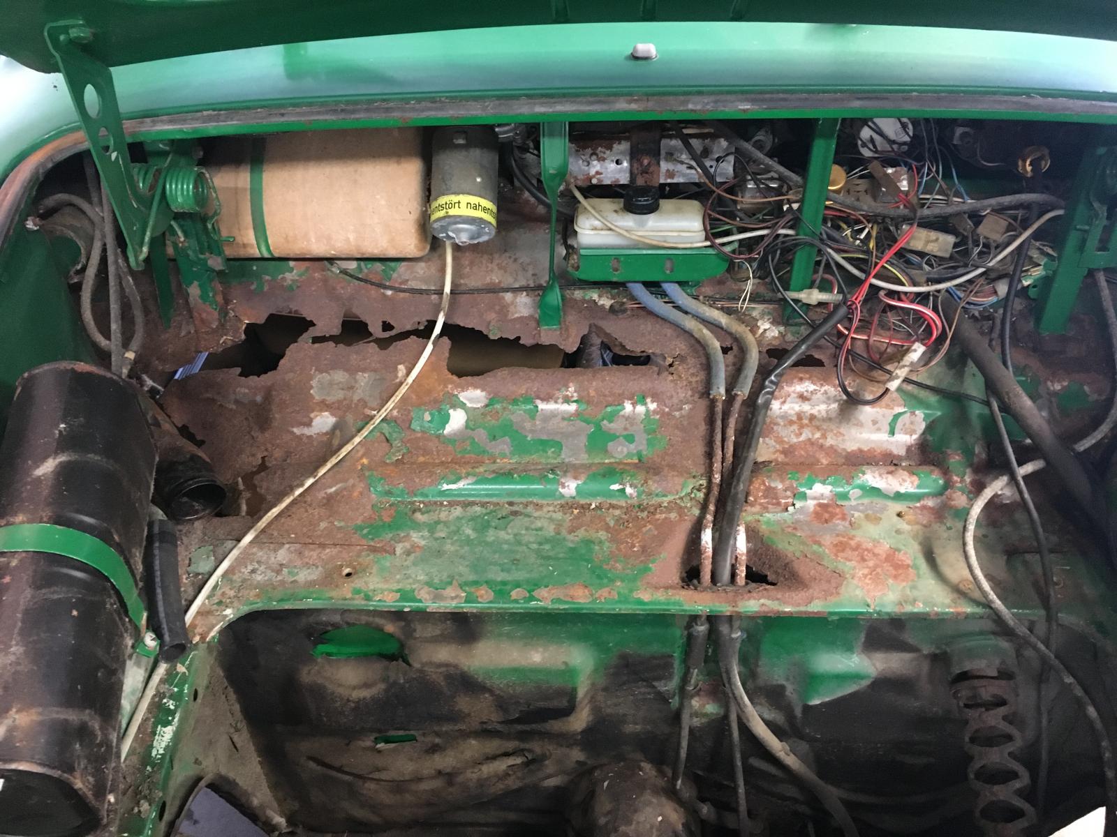 Image may have been reduced in size. Click image to view fullscreen.