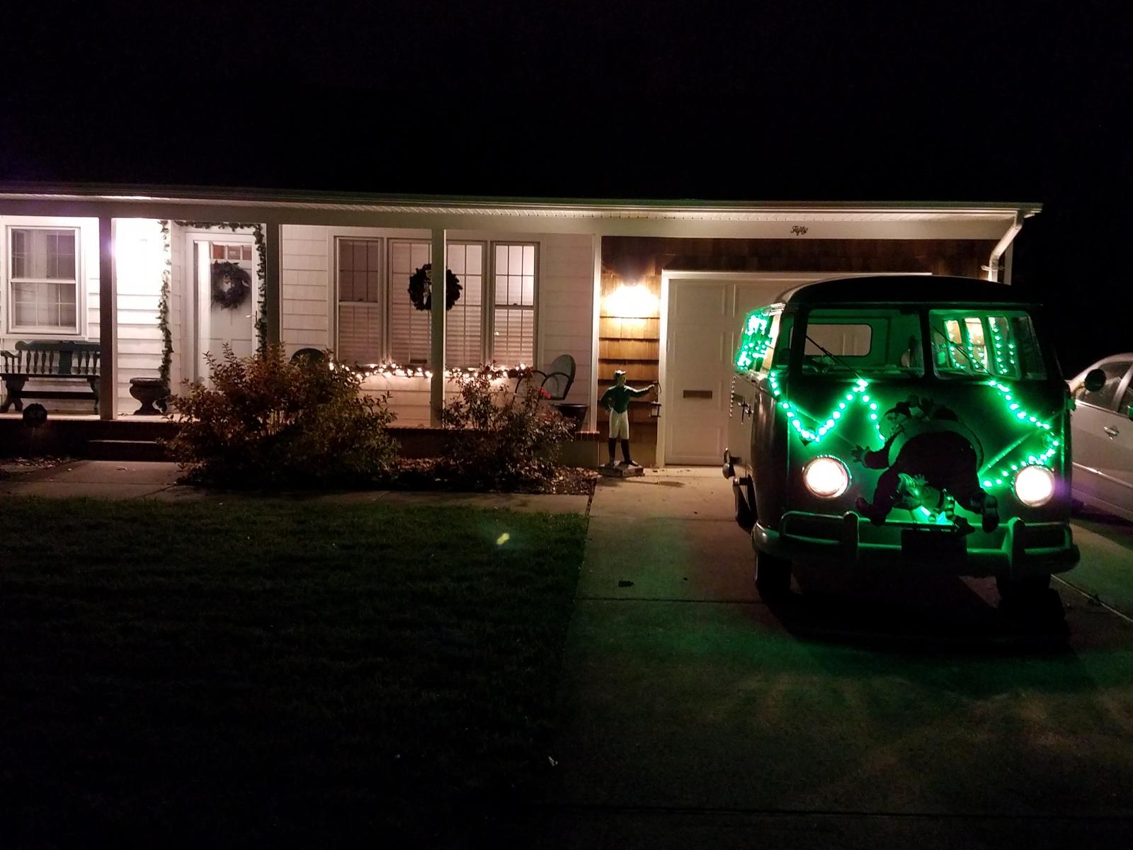 Image may have been reduced in size. Click image to view fullscreen.