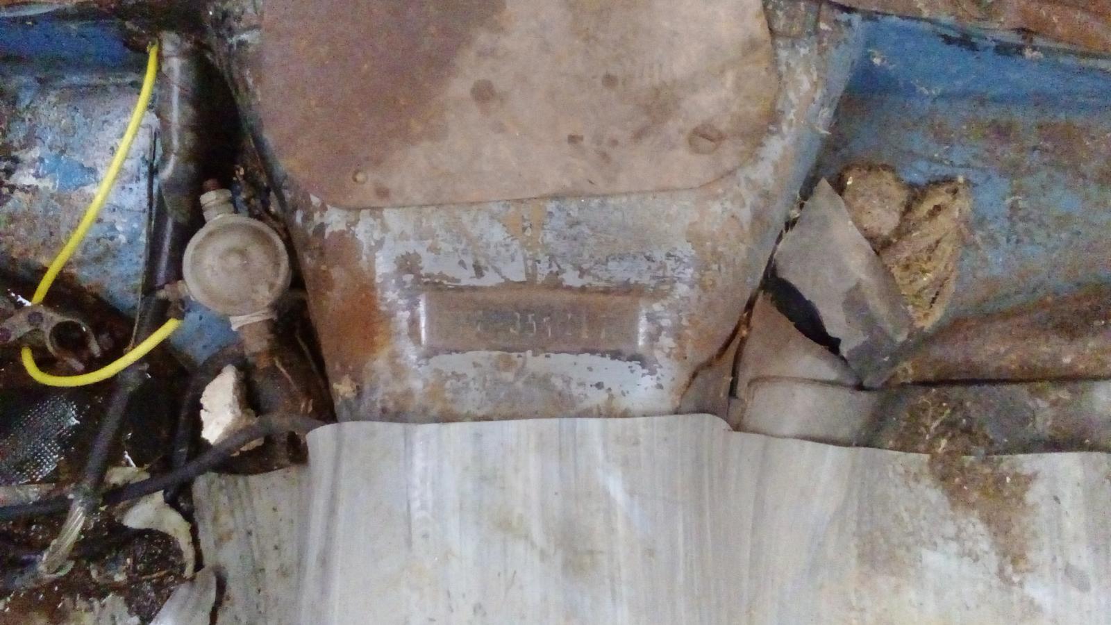 Image may have been reduced in size. Click image to view fullscreen.