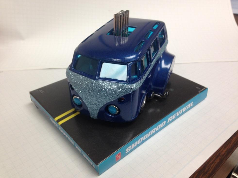 Image may have been reduced in size. Click image to view fullscreen.