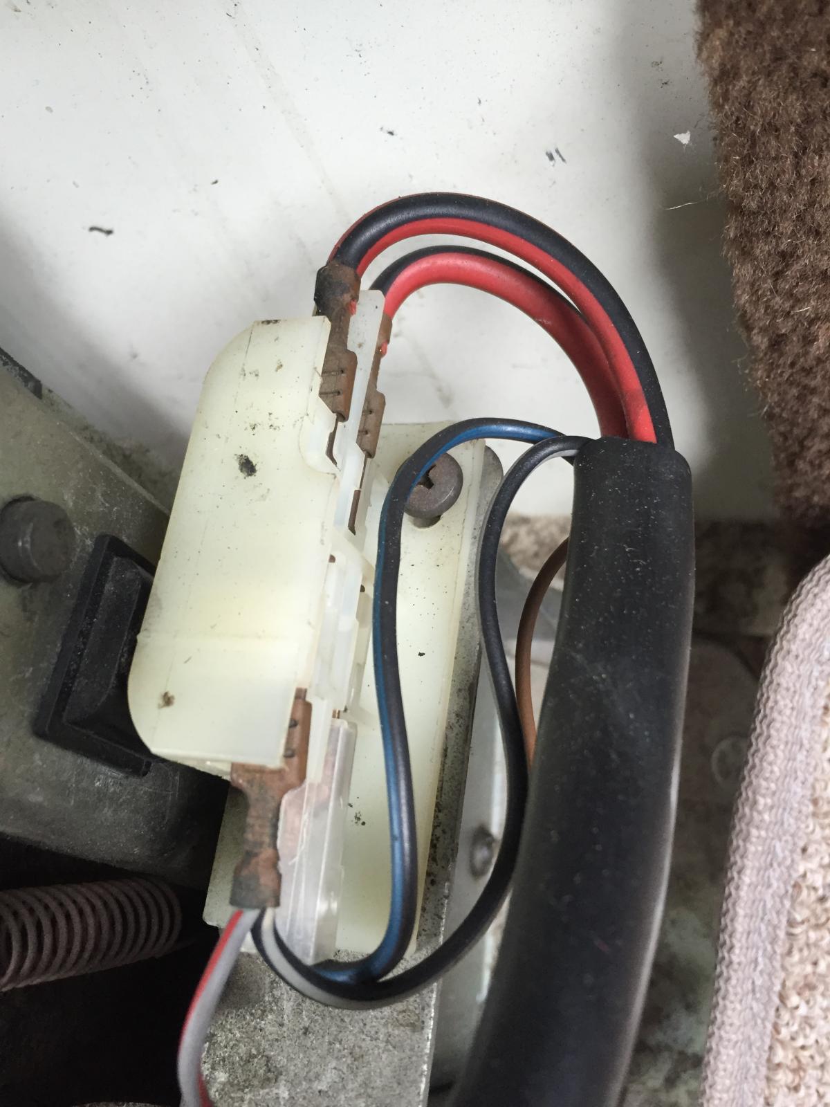 Image may have been reduced in size. Click image to view fullscreen.