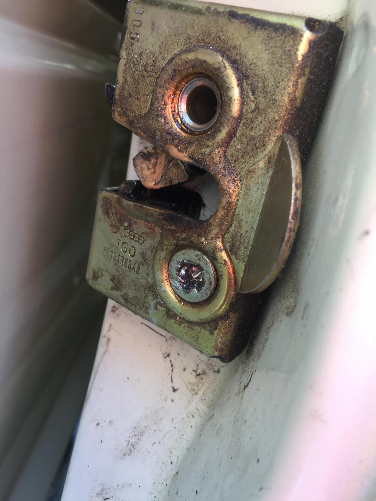 Vanagon View topic 87 Vanagon sliding door wont latch.