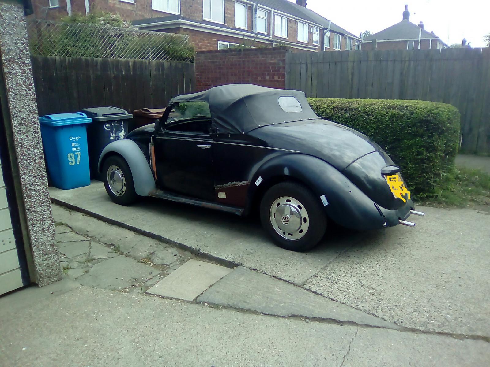 Image may have been reduced in size. Click image to view fullscreen.