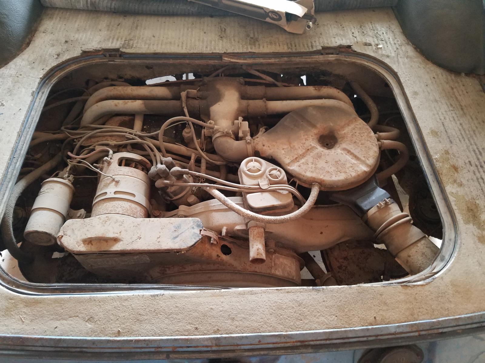 Image may have been reduced in size. Click image to view fullscreen.