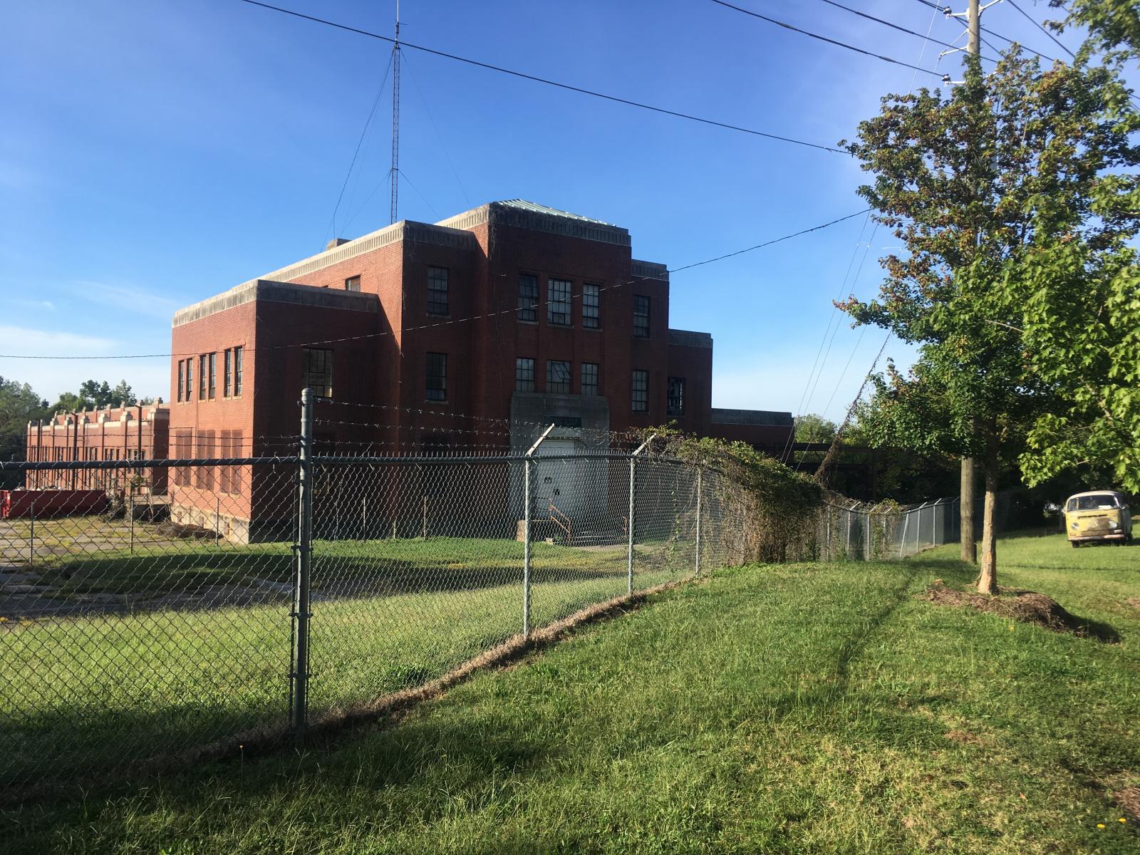 Image may have been reduced in size. Click image to view fullscreen.