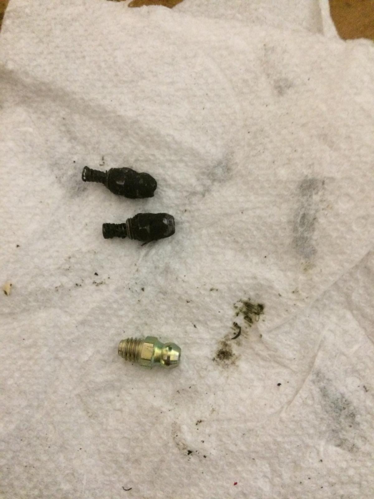 Gallery Grease Fittings for Axle Beam