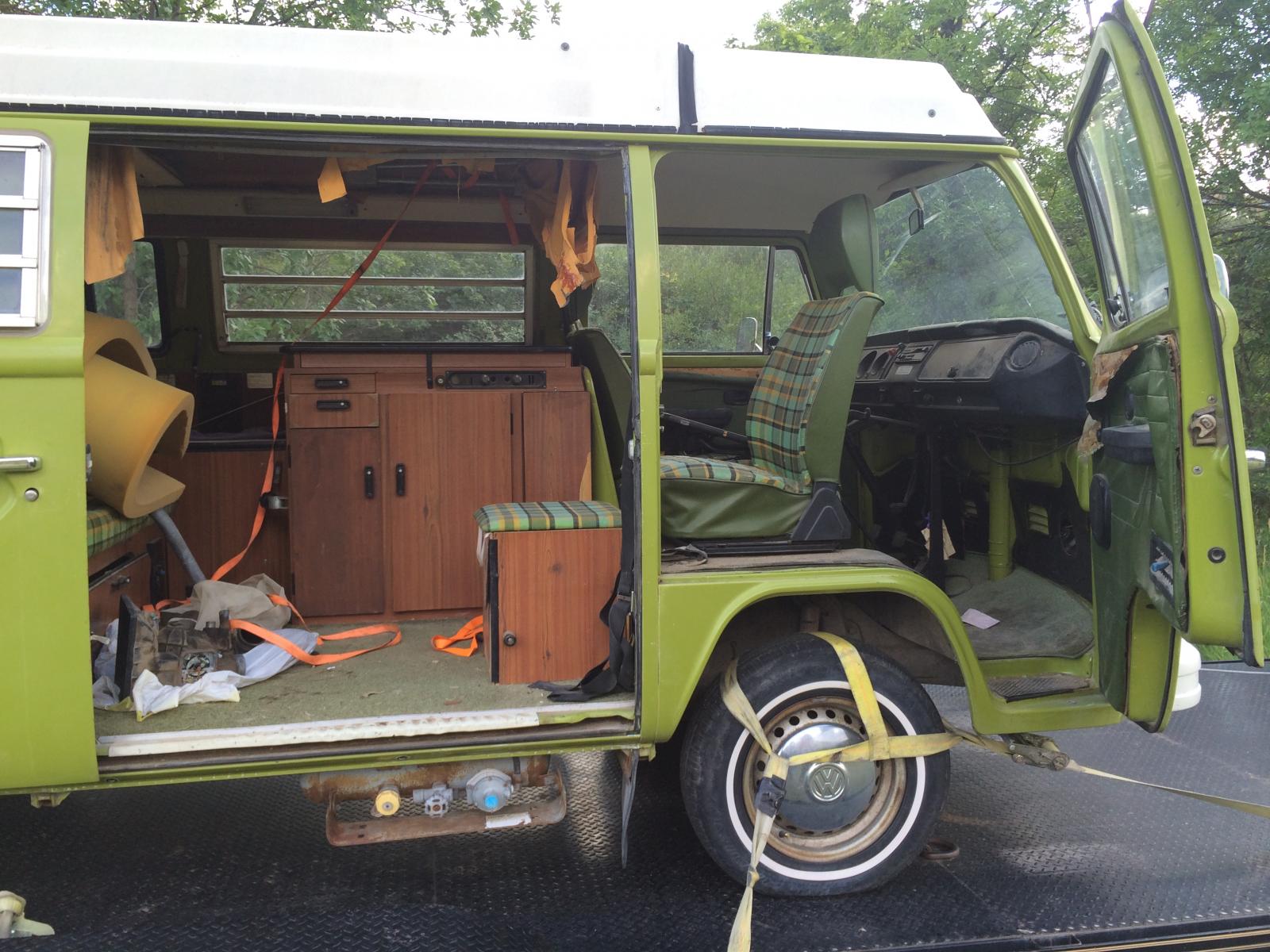 Image may have been reduced in size. Click image to view fullscreen.