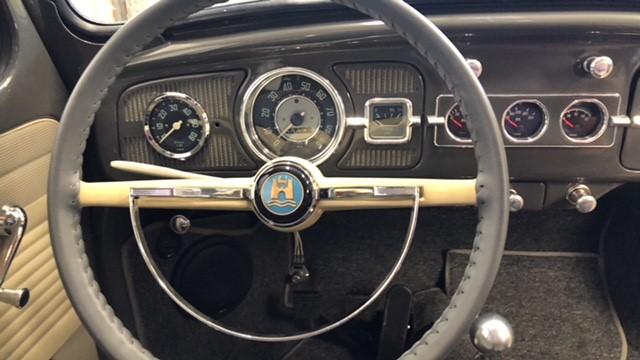 Image may have been reduced in size. Click image to view fullscreen.