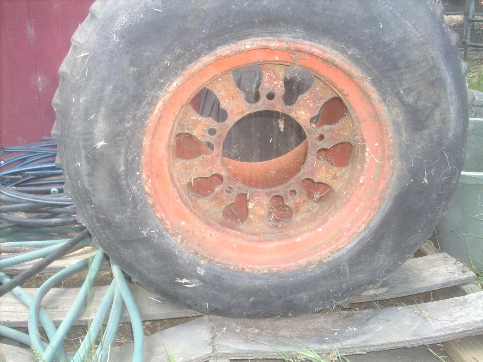 Image may have been reduced in size. Click image to view fullscreen.