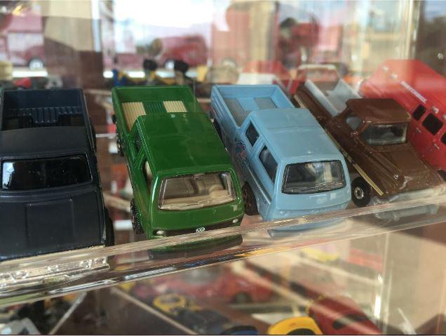 Image may have been reduced in size. Click image to view fullscreen.