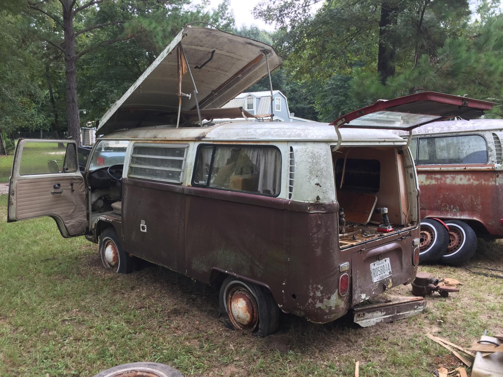 Image may have been reduced in size. Click image to view fullscreen.