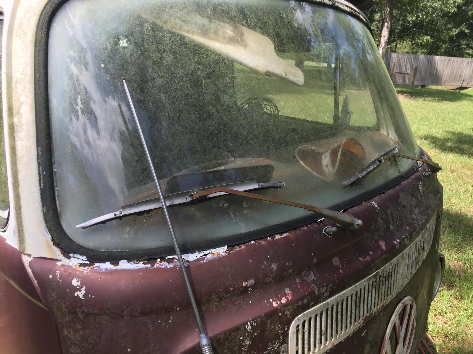 Image may have been reduced in size. Click image to view fullscreen.