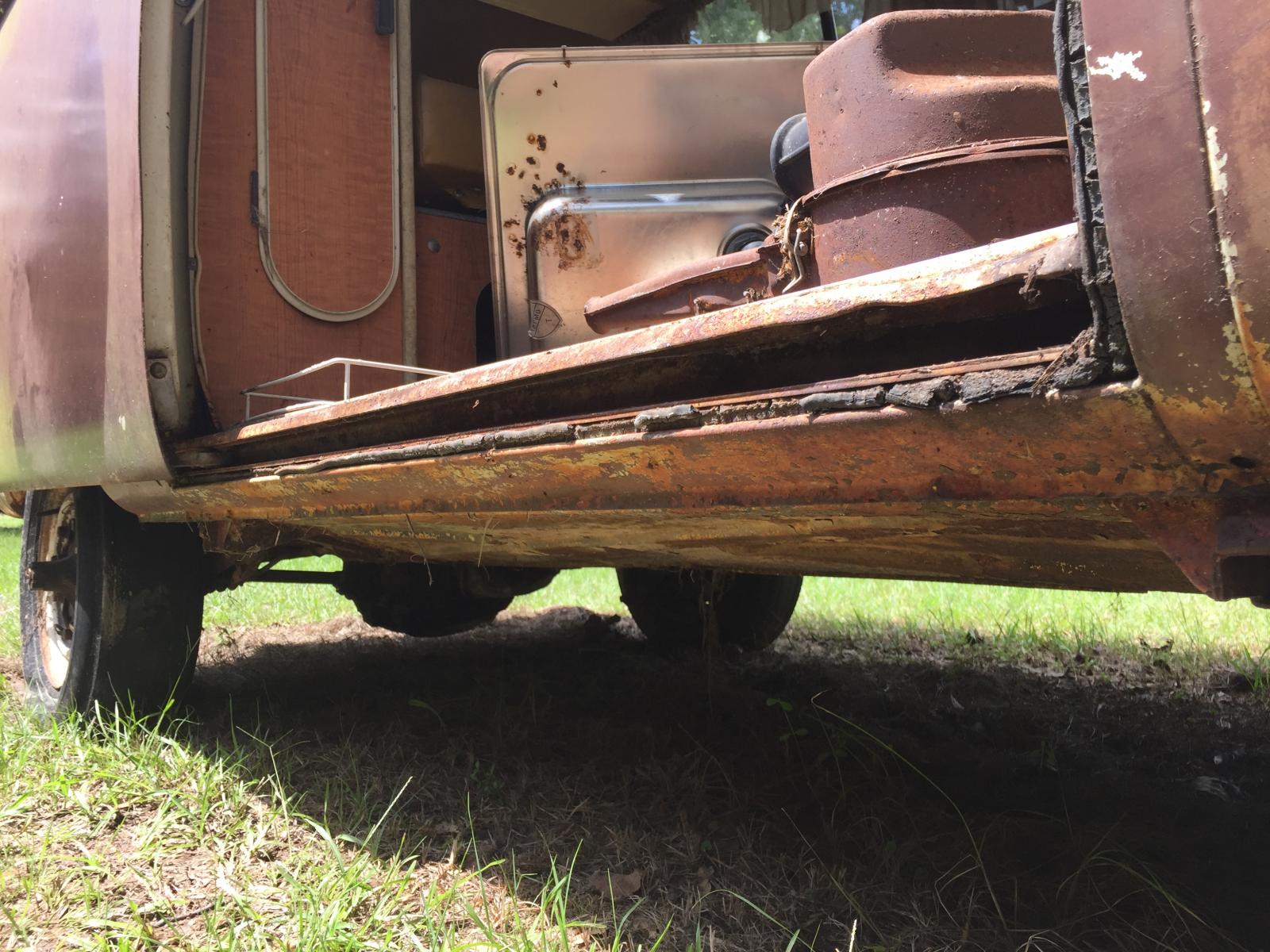 Image may have been reduced in size. Click image to view fullscreen.