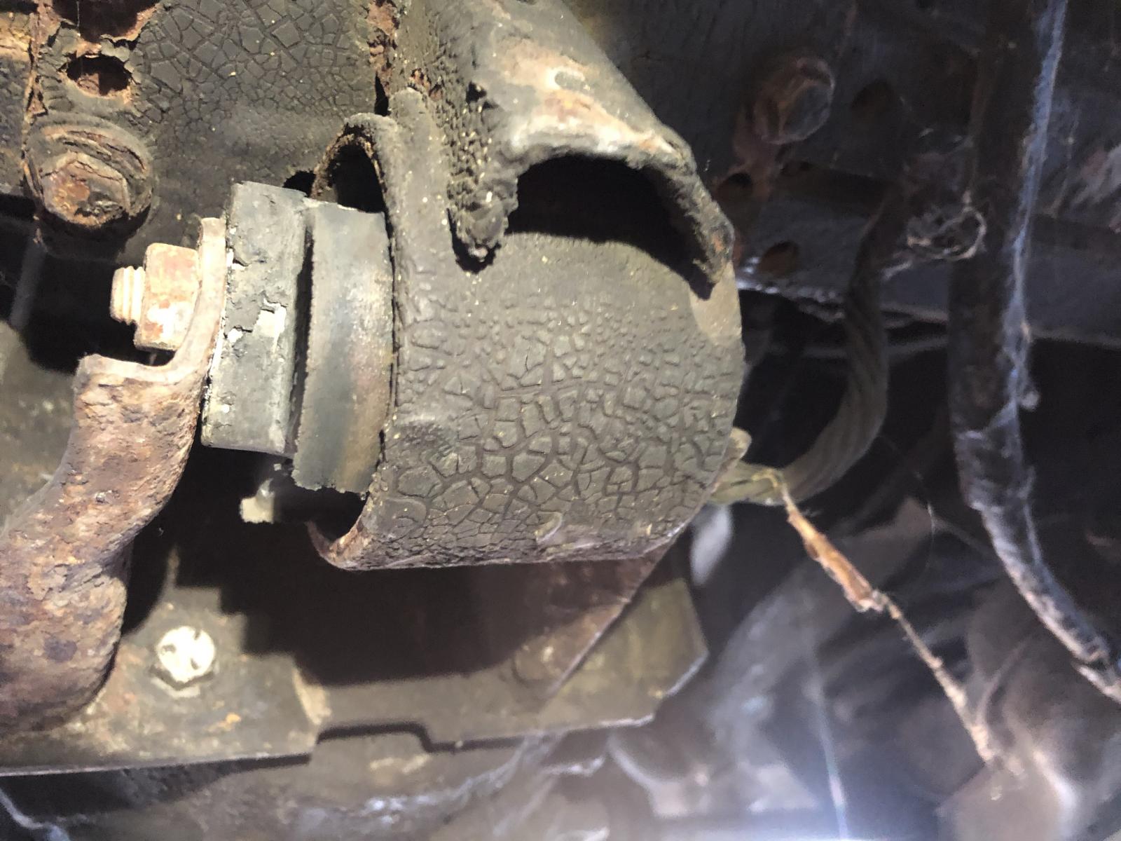transaxle mount
