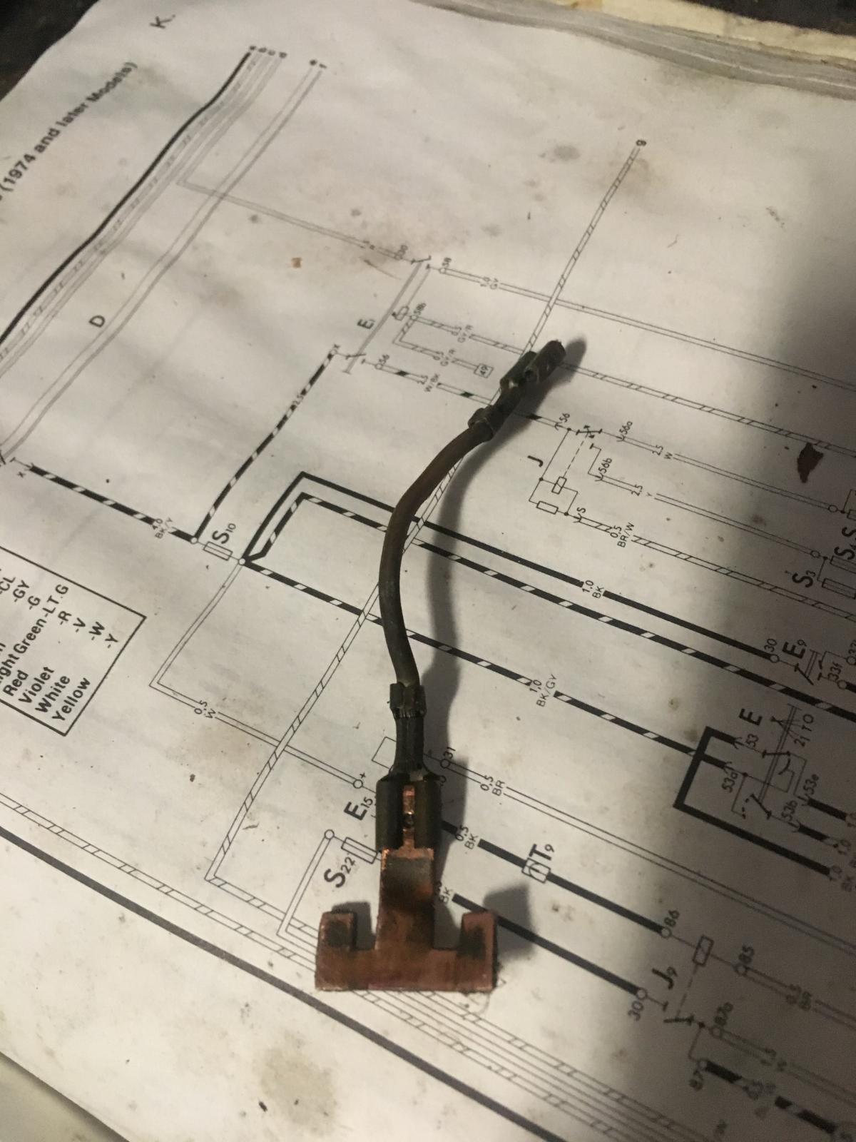 TheSamba.com :: Beetle - Late Model/Super - 1968-up - View topic - Few