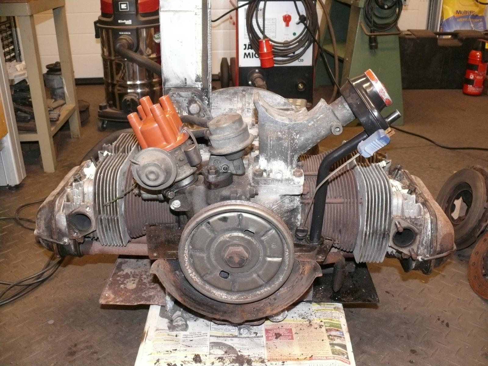 Image may have been reduced in size. Click image to view fullscreen.