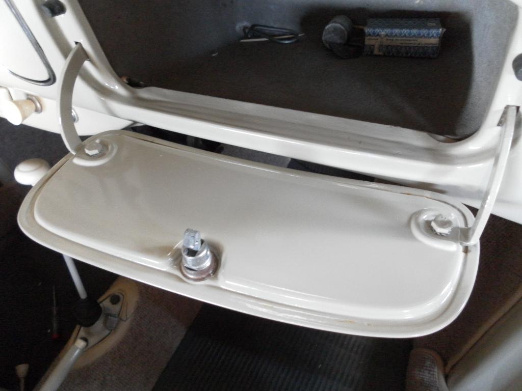 Image may have been reduced in size. Click image to view fullscreen.