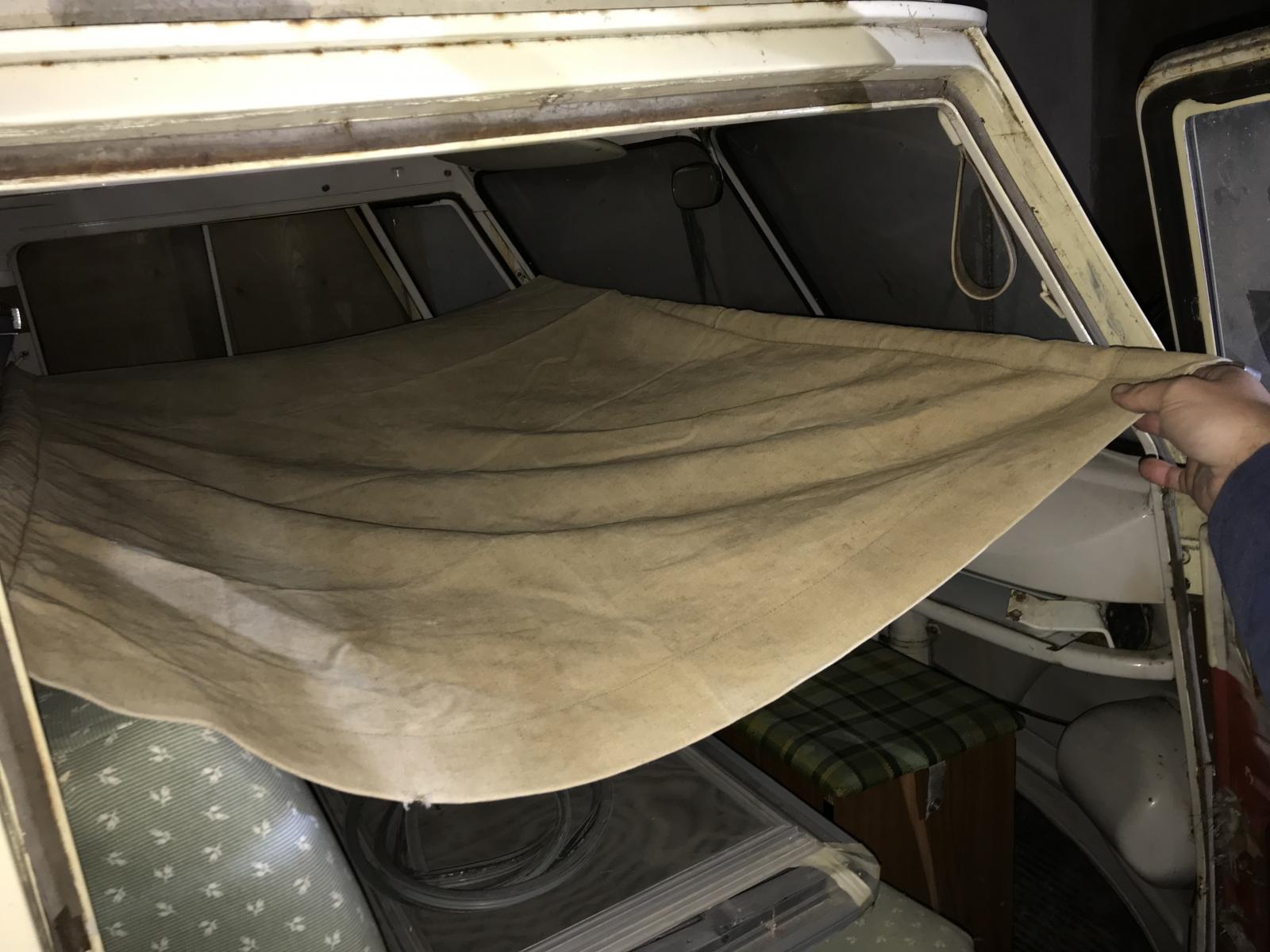 Image may have been reduced in size. Click image to view fullscreen.