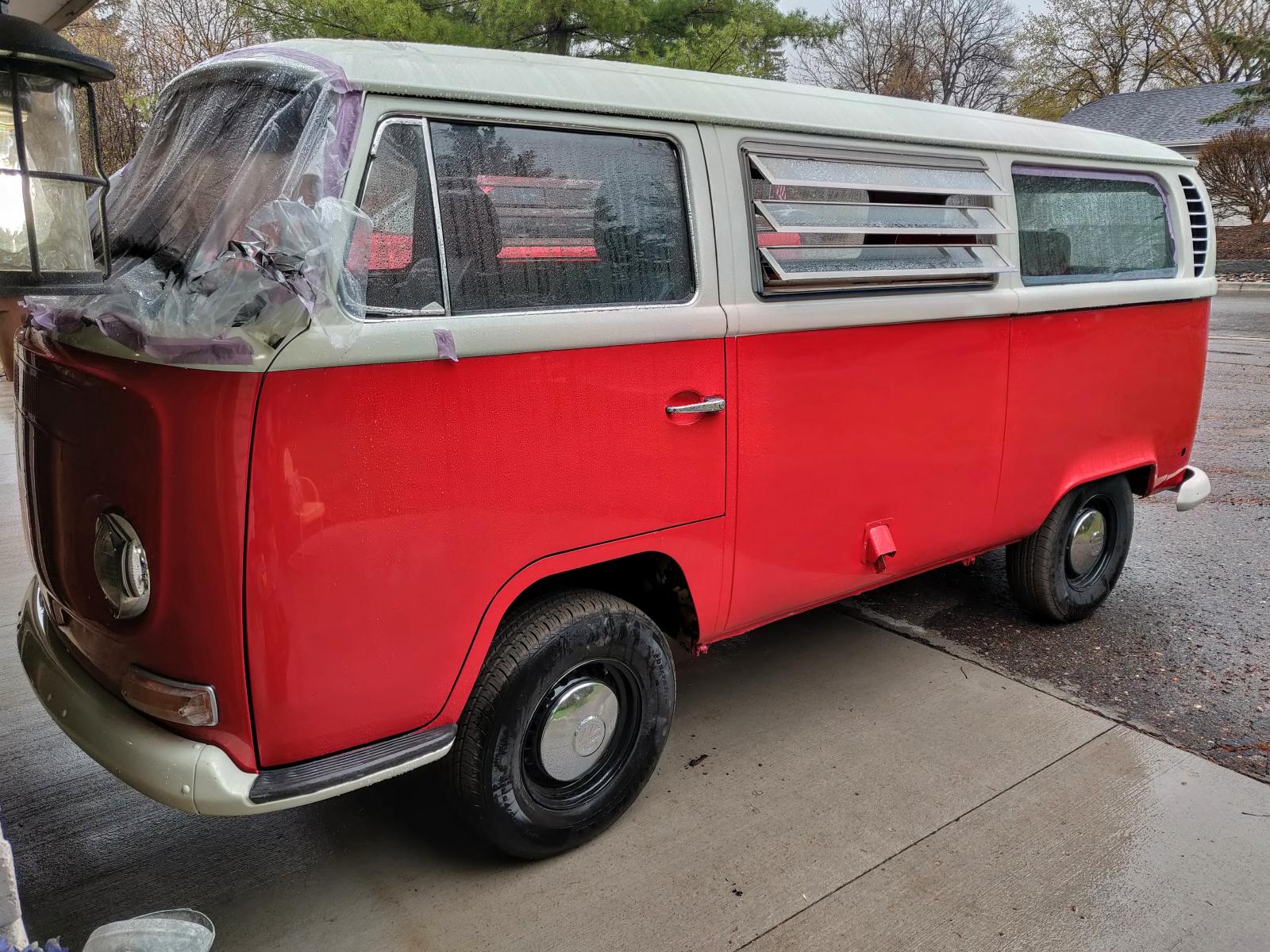 Image may have been reduced in size. Click image to view fullscreen.