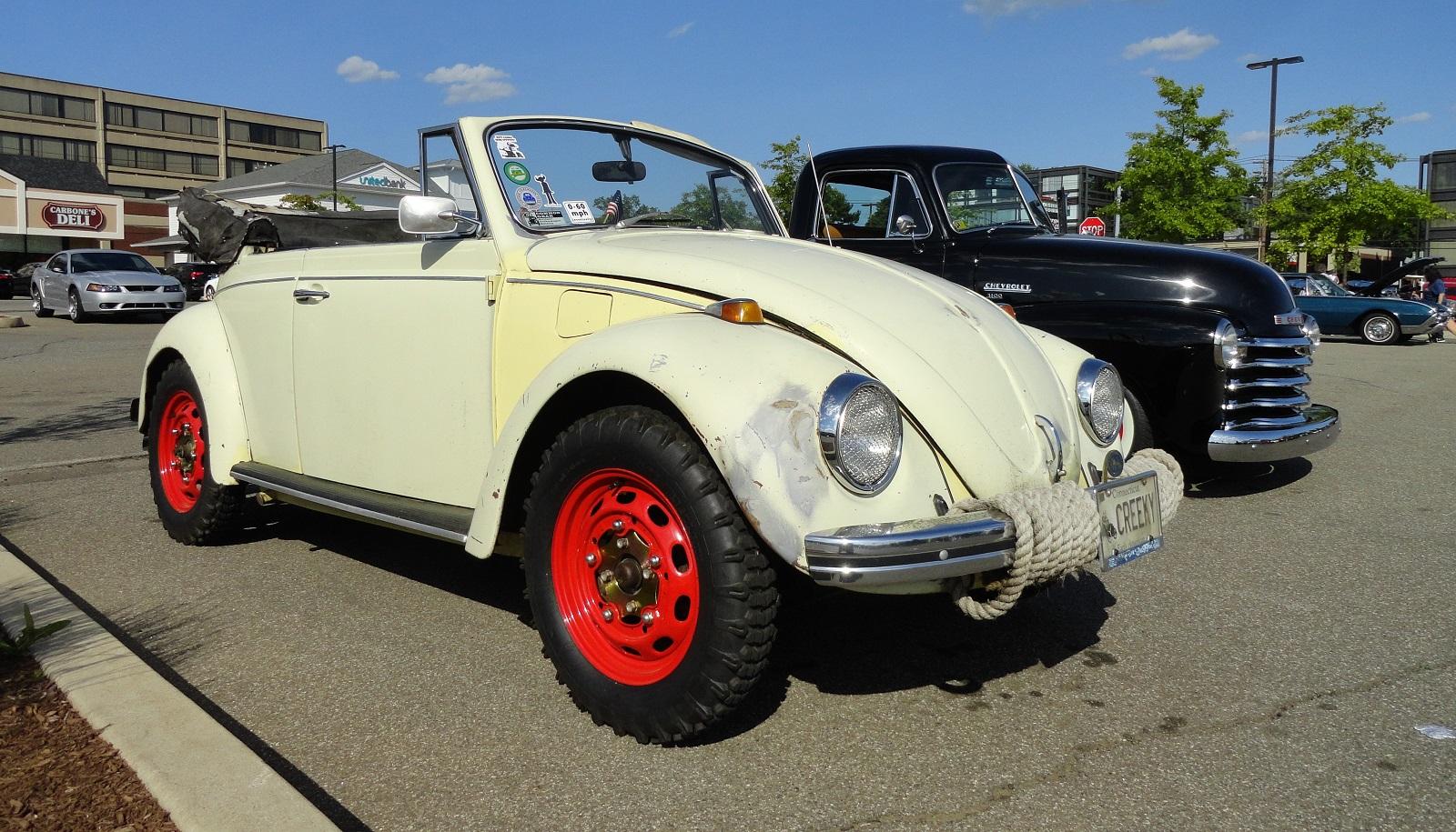 Image may have been reduced in size. Click image to view fullscreen.