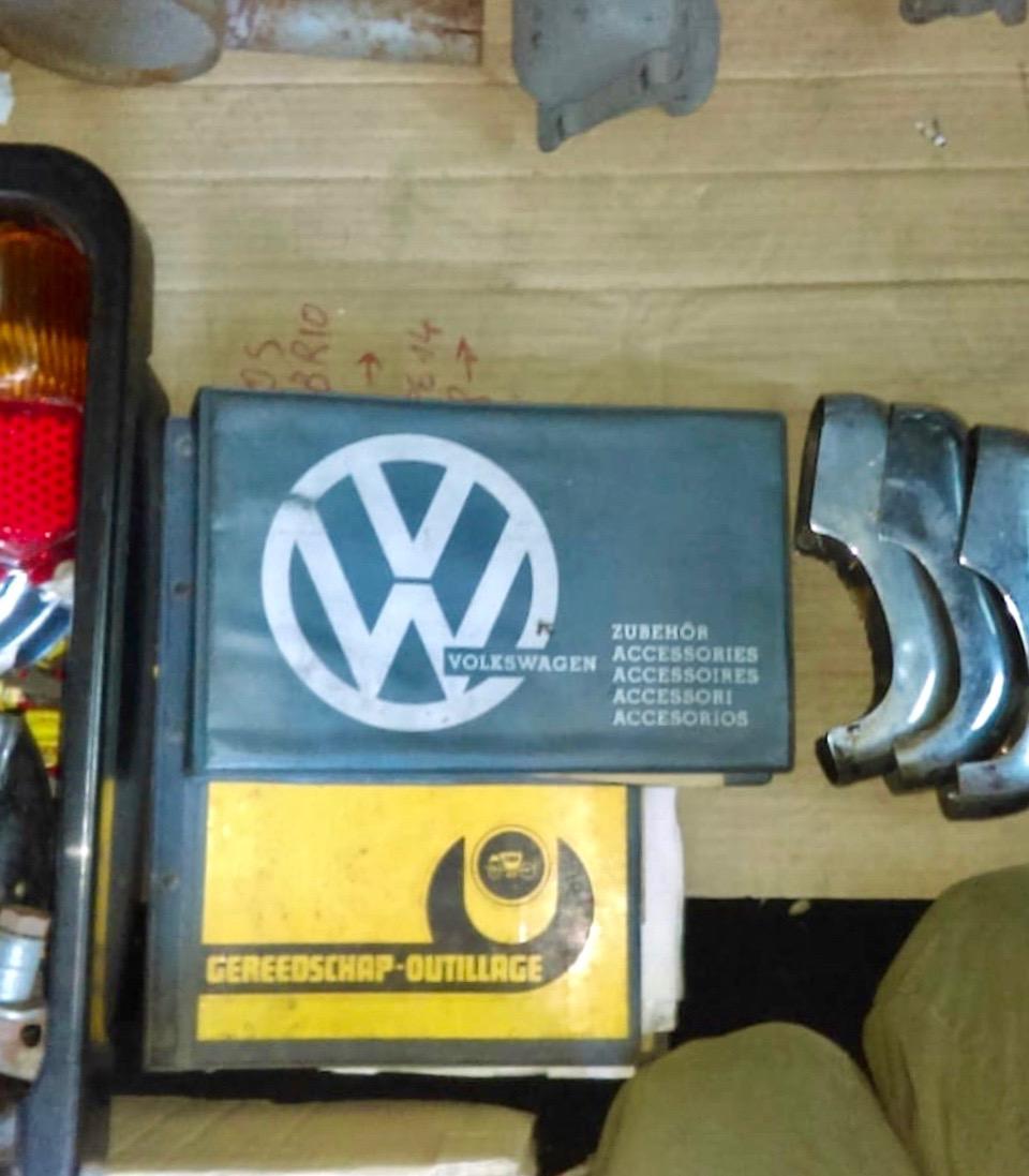 Image may have been reduced in size. Click image to view fullscreen.