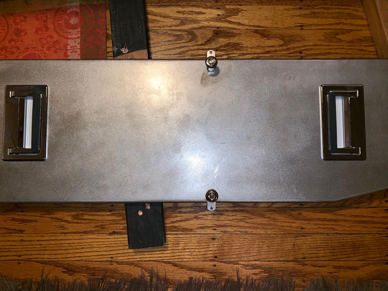 Image may have been reduced in size. Click image to view fullscreen.