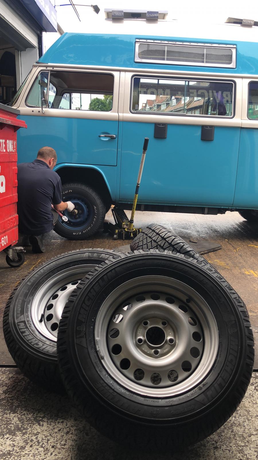 Gallery 15" Wheels for VW Bus Baywindow T2