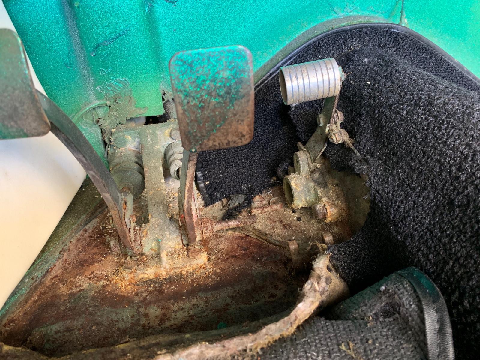 Image may have been reduced in size. Click image to view fullscreen.