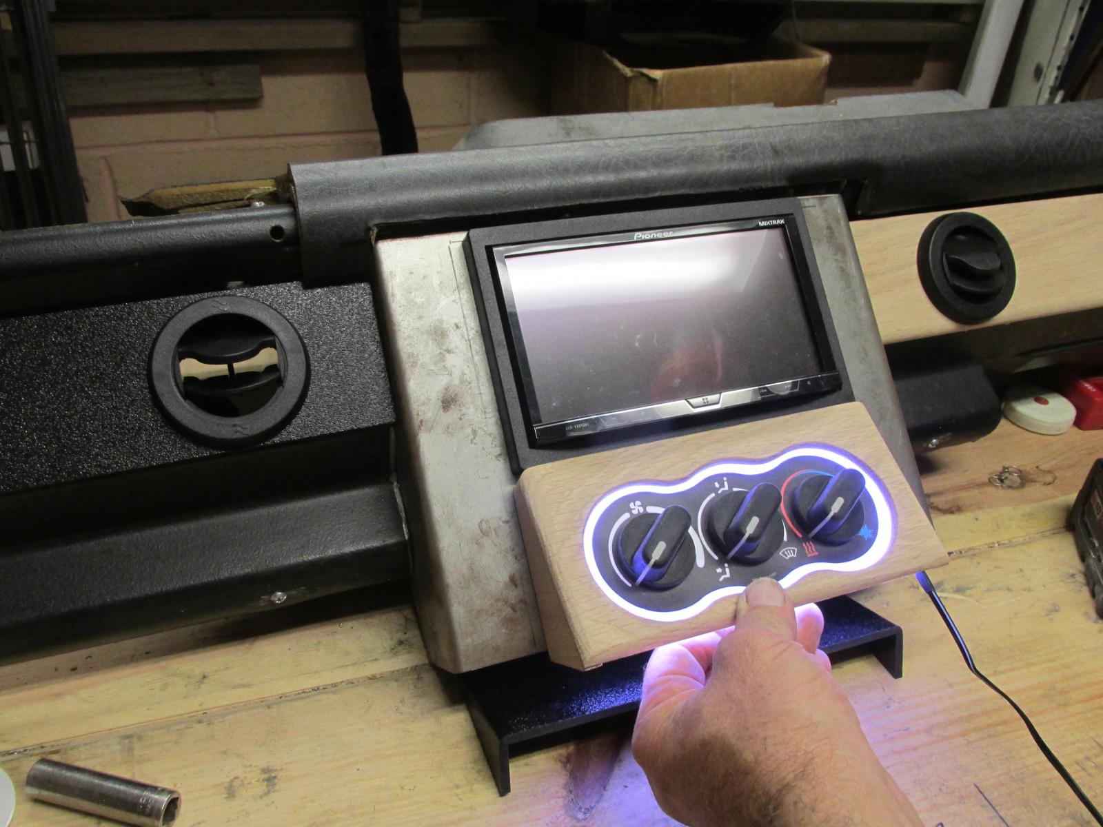 Image may have been reduced in size. Click image to view fullscreen.