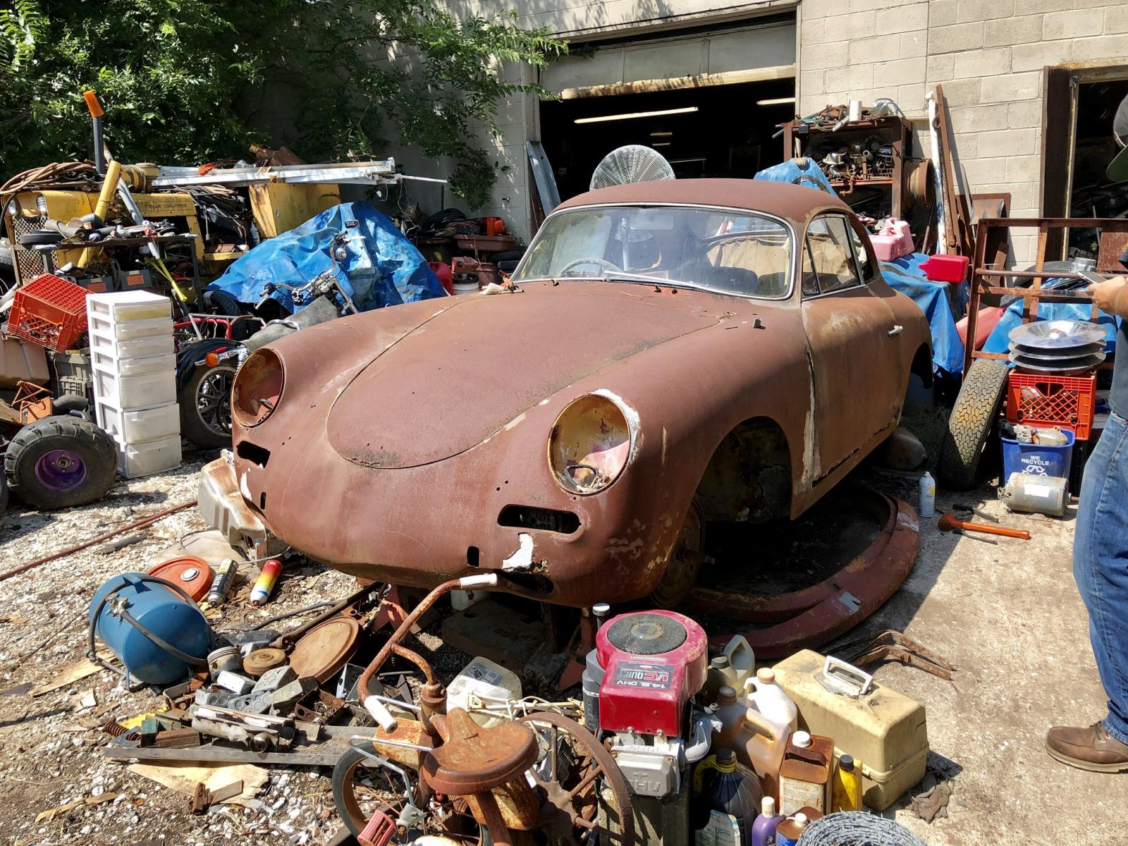 Image may have been reduced in size. Click image to view fullscreen.