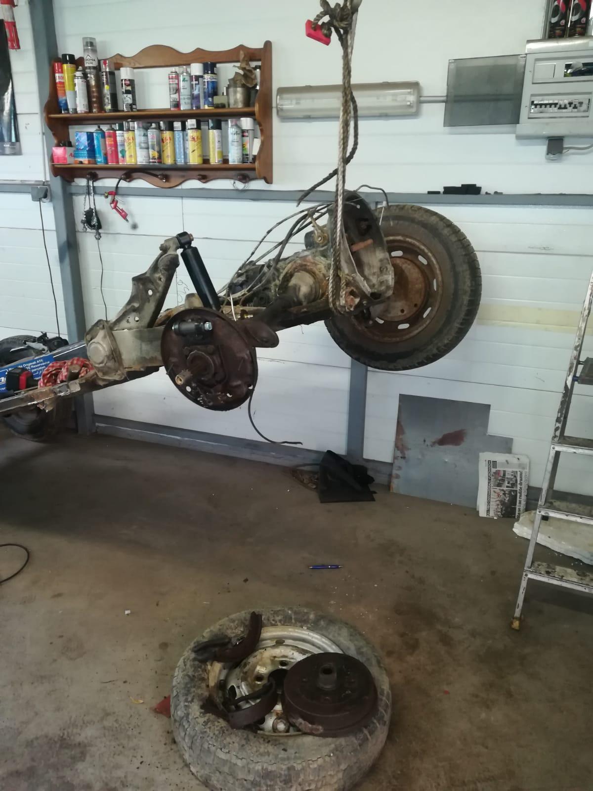 Image may have been reduced in size. Click image to view fullscreen.