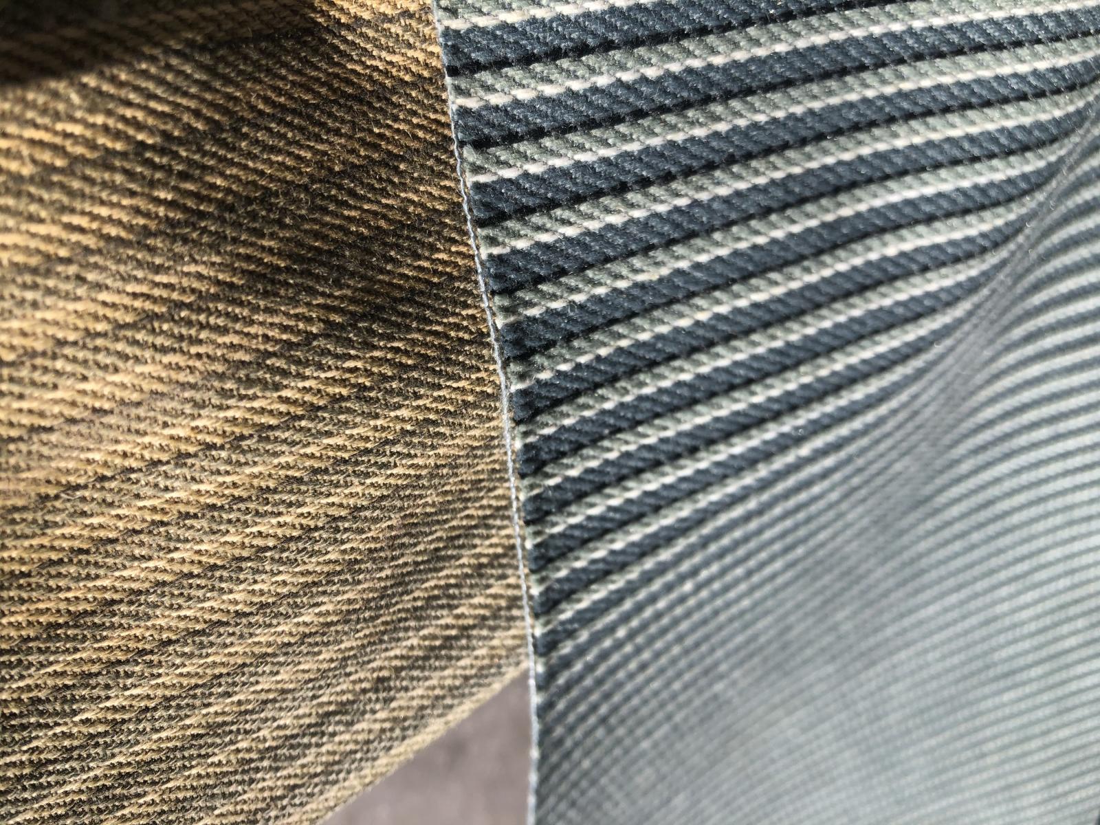 Image may have been reduced in size. Click image to view fullscreen.