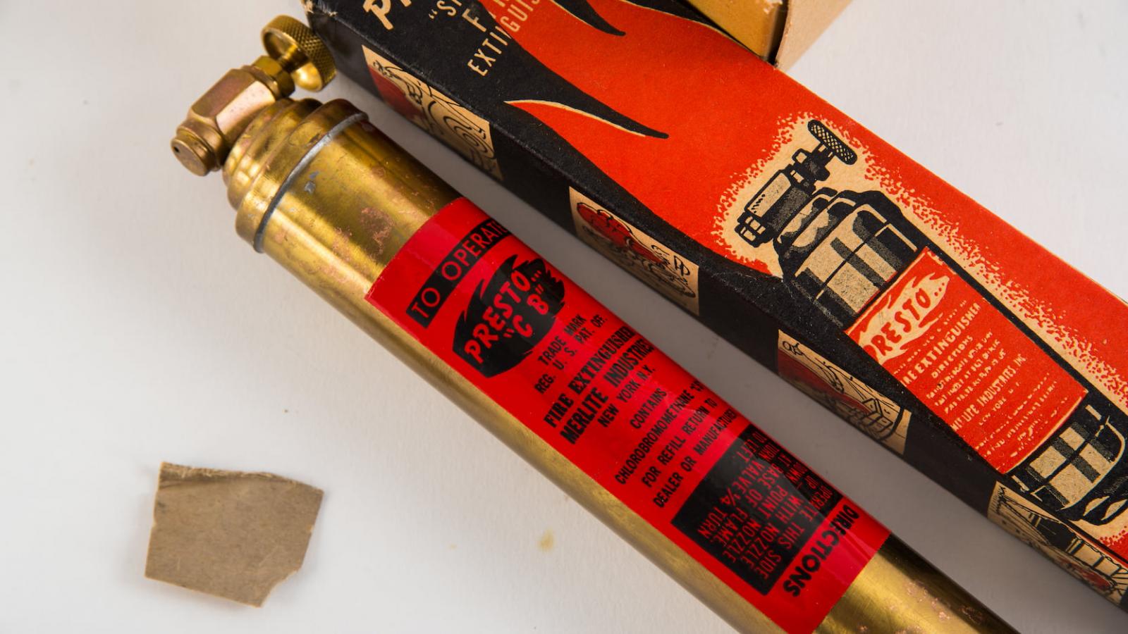 Beetle 19581967 View topic VW Fire extinguisher?