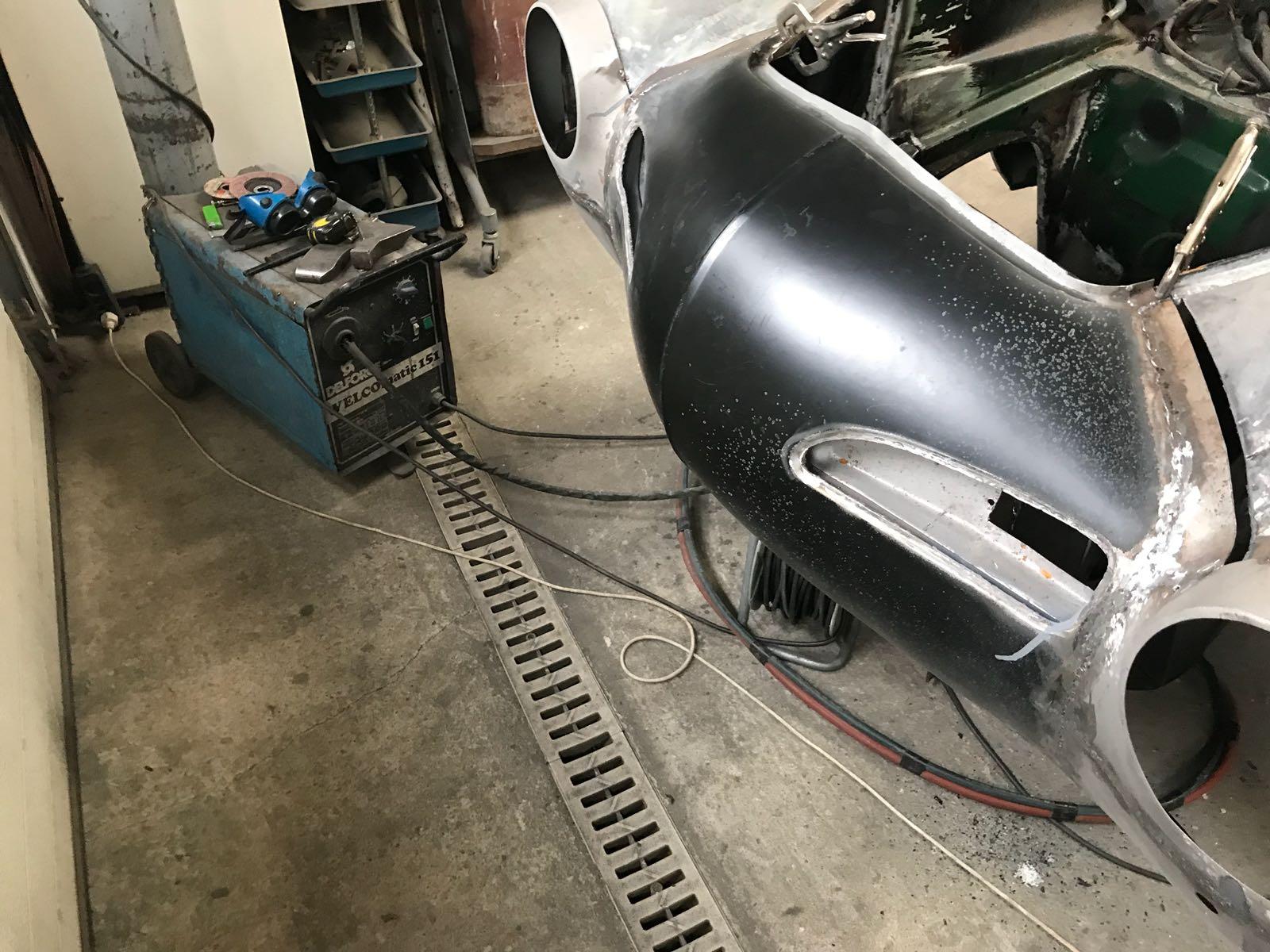 Image may have been reduced in size. Click image to view fullscreen.