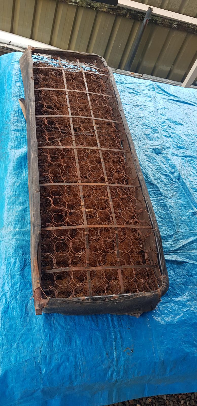 Image may have been reduced in size. Click image to view fullscreen.