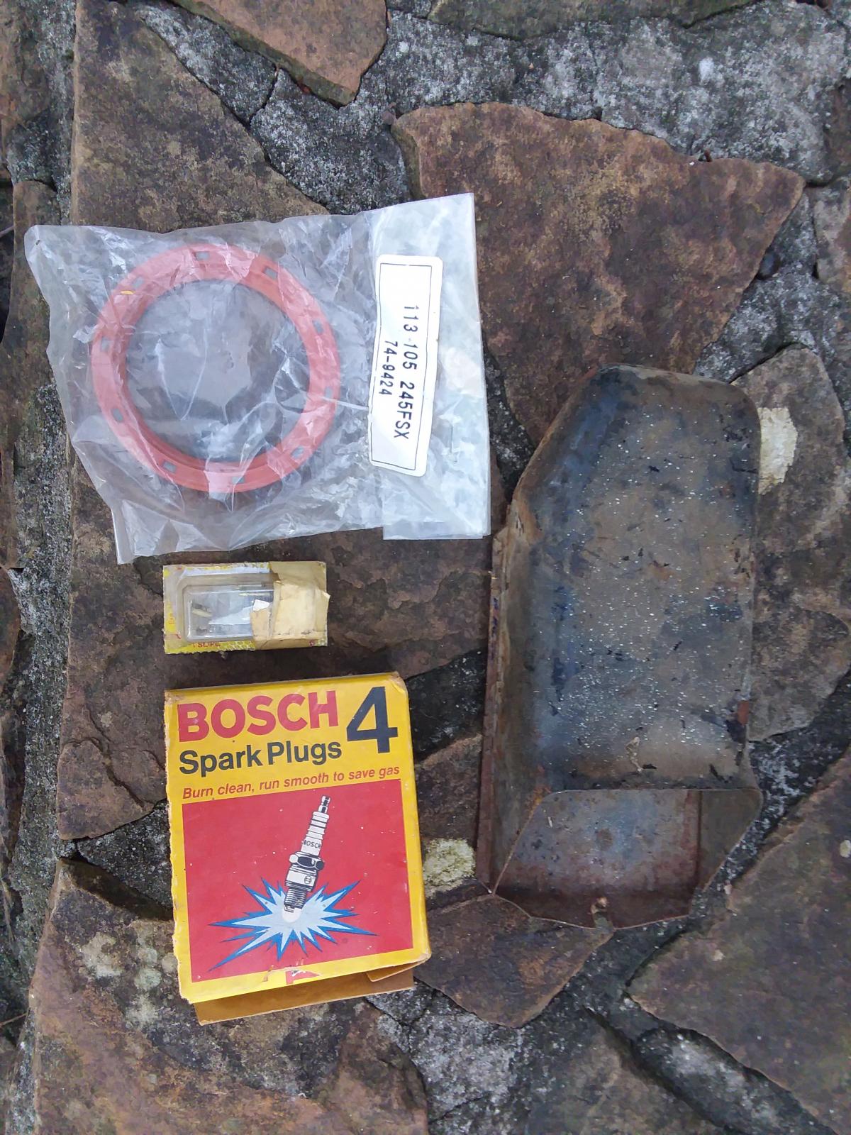 Image may have been reduced in size. Click image to view fullscreen.