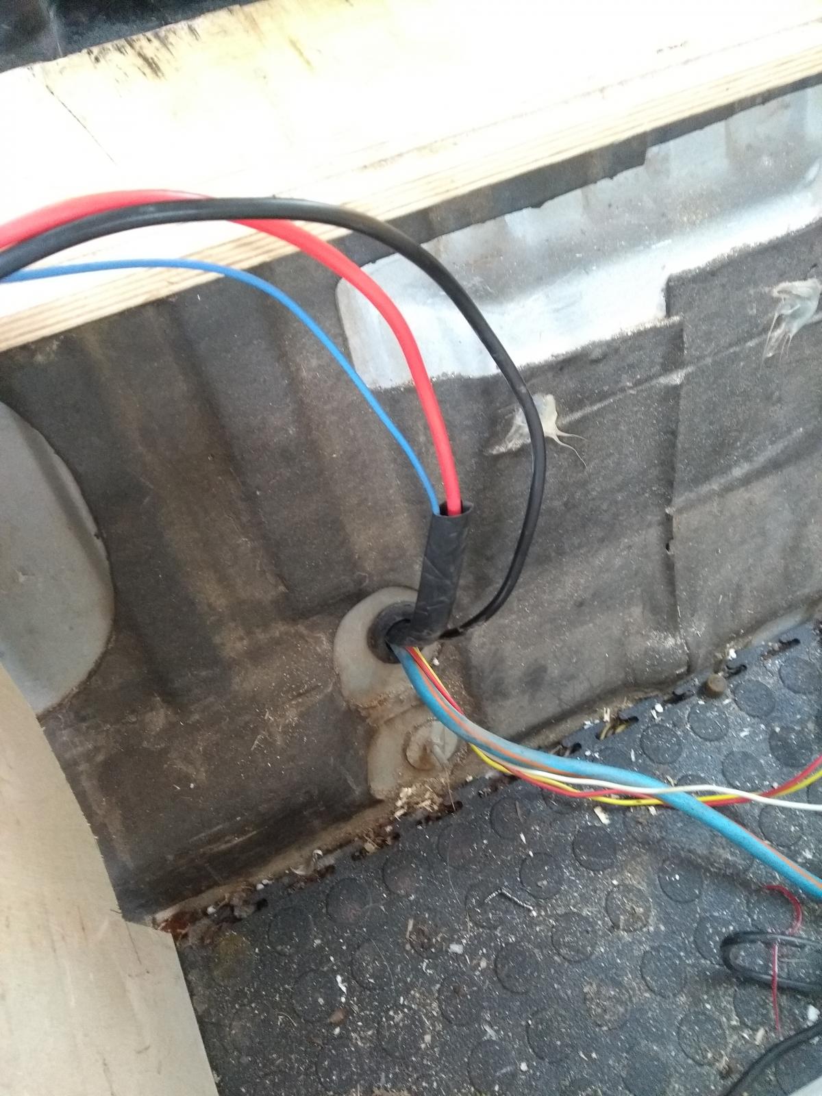 Image may have been reduced in size. Click image to view fullscreen.