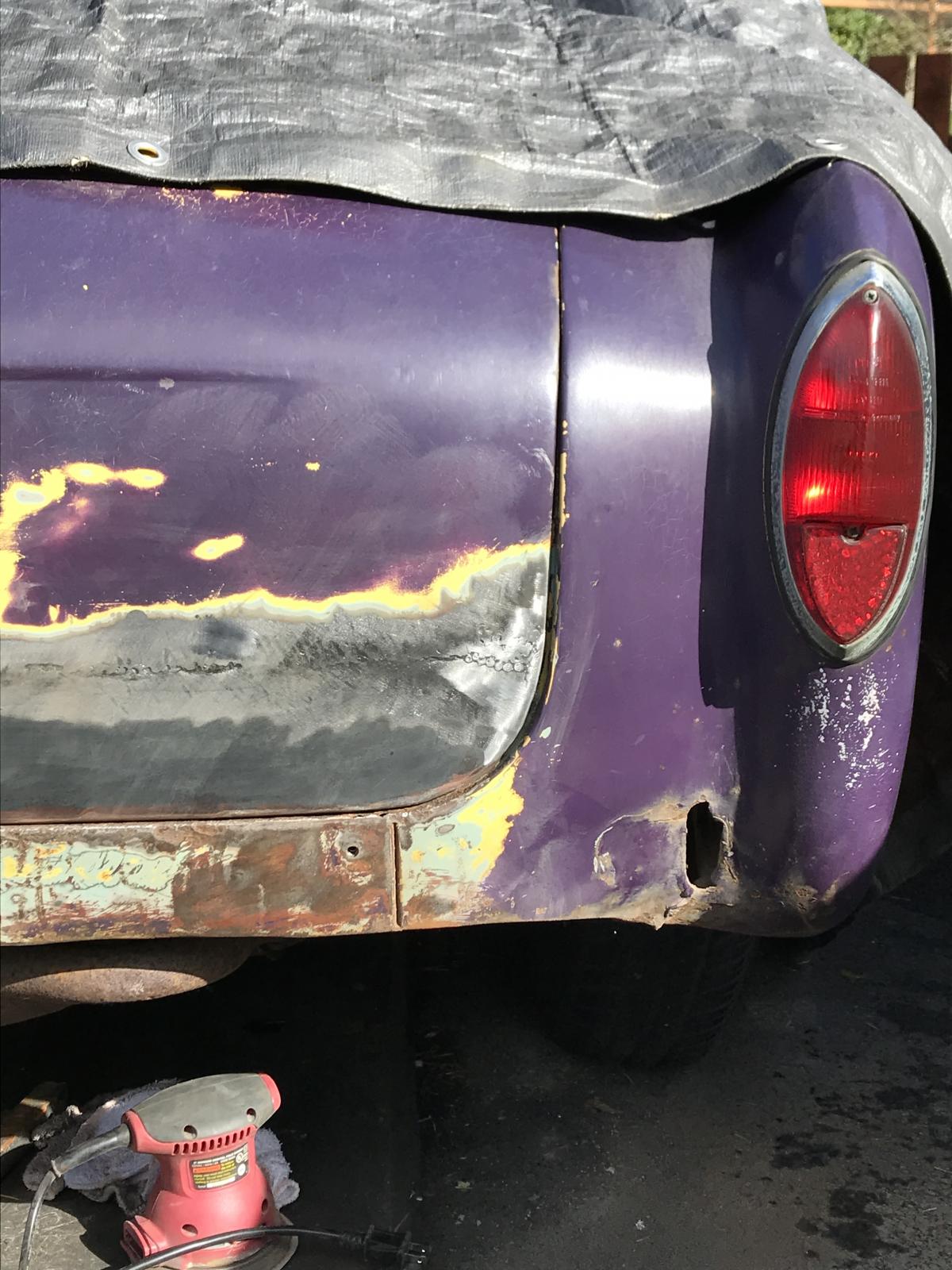 Image may have been reduced in size. Click image to view fullscreen.