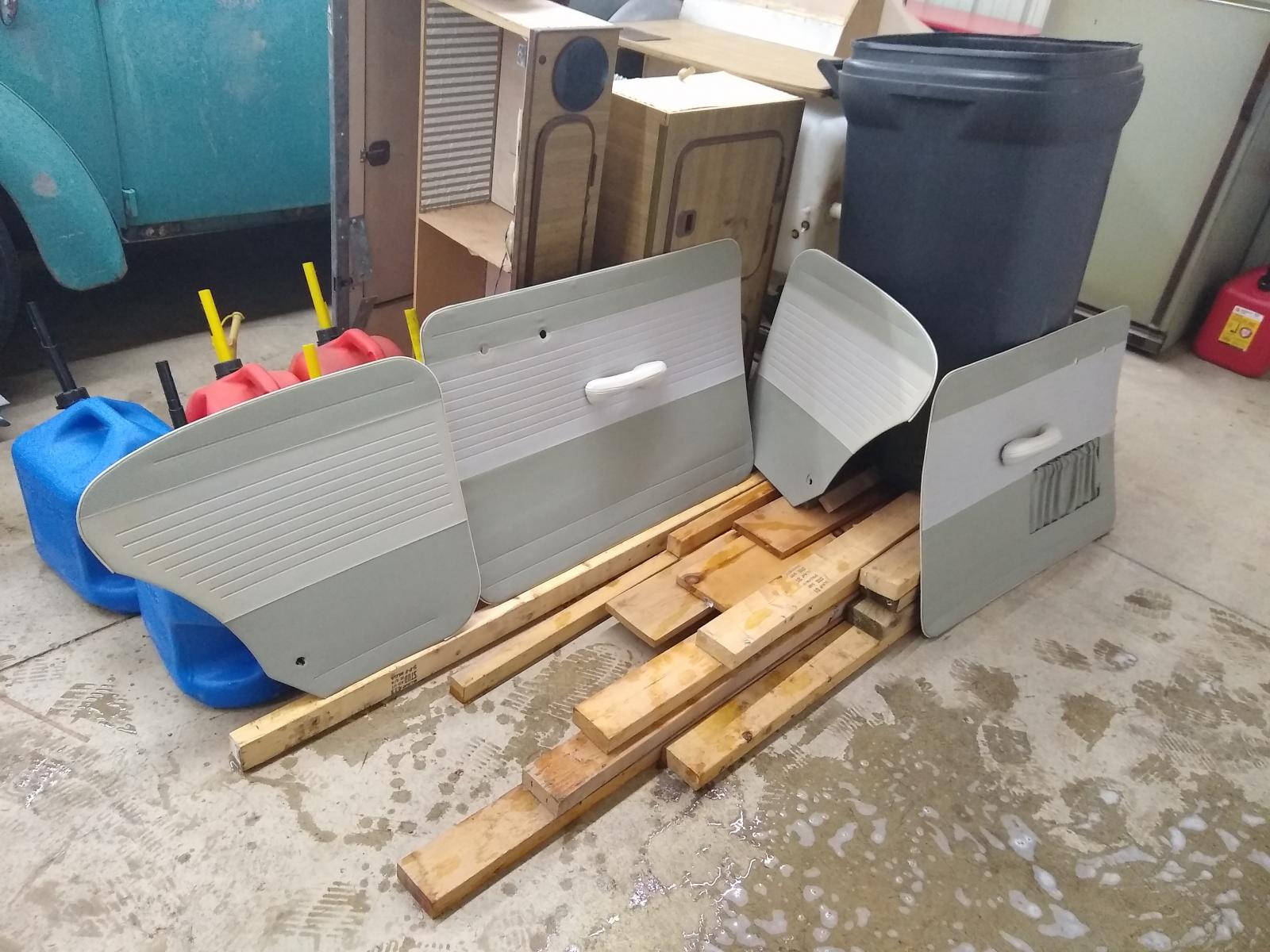 Image may have been reduced in size. Click image to view fullscreen.