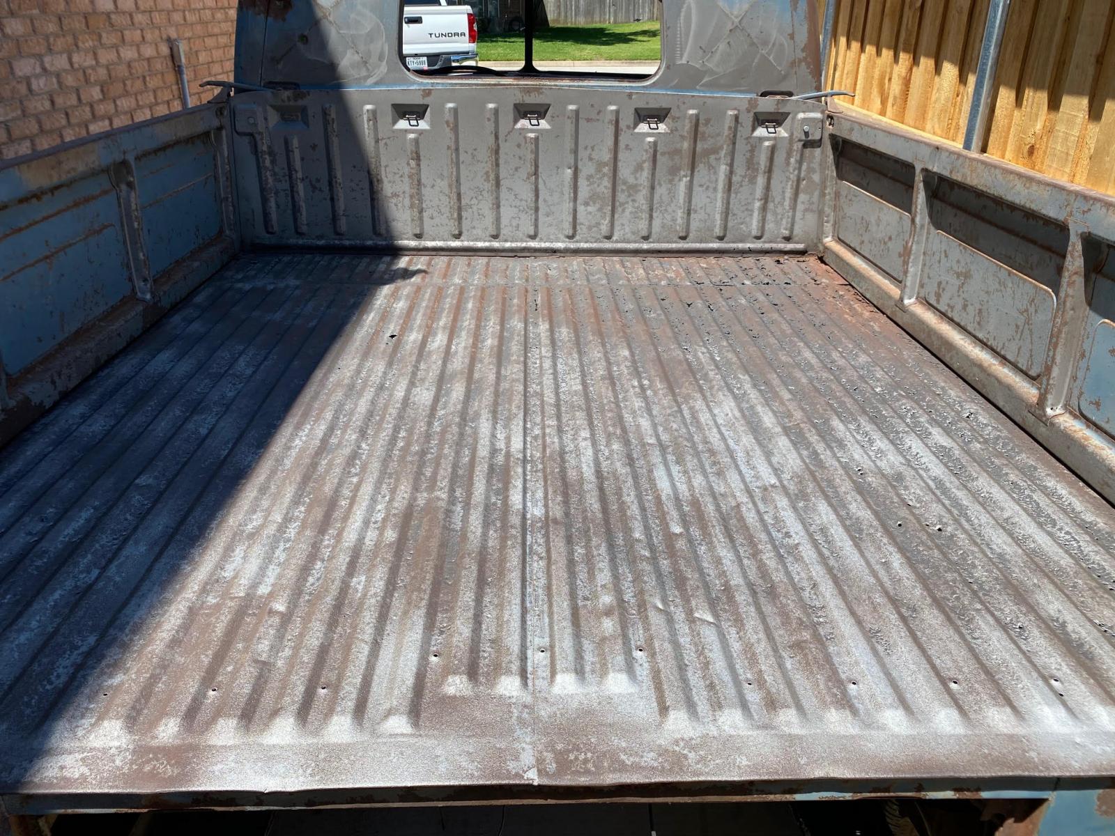 Image may have been reduced in size. Click image to view fullscreen.