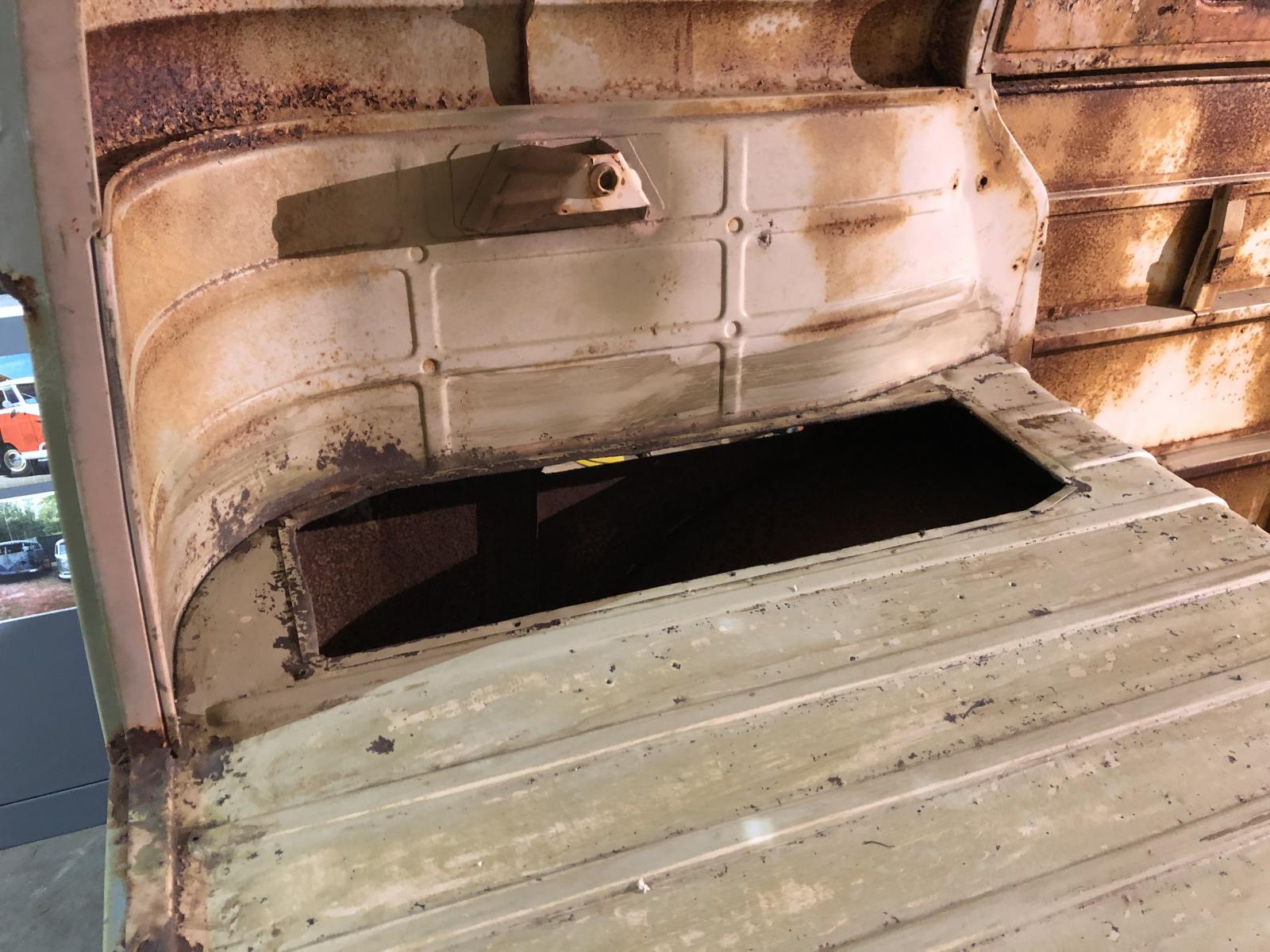 Image may have been reduced in size. Click image to view fullscreen.